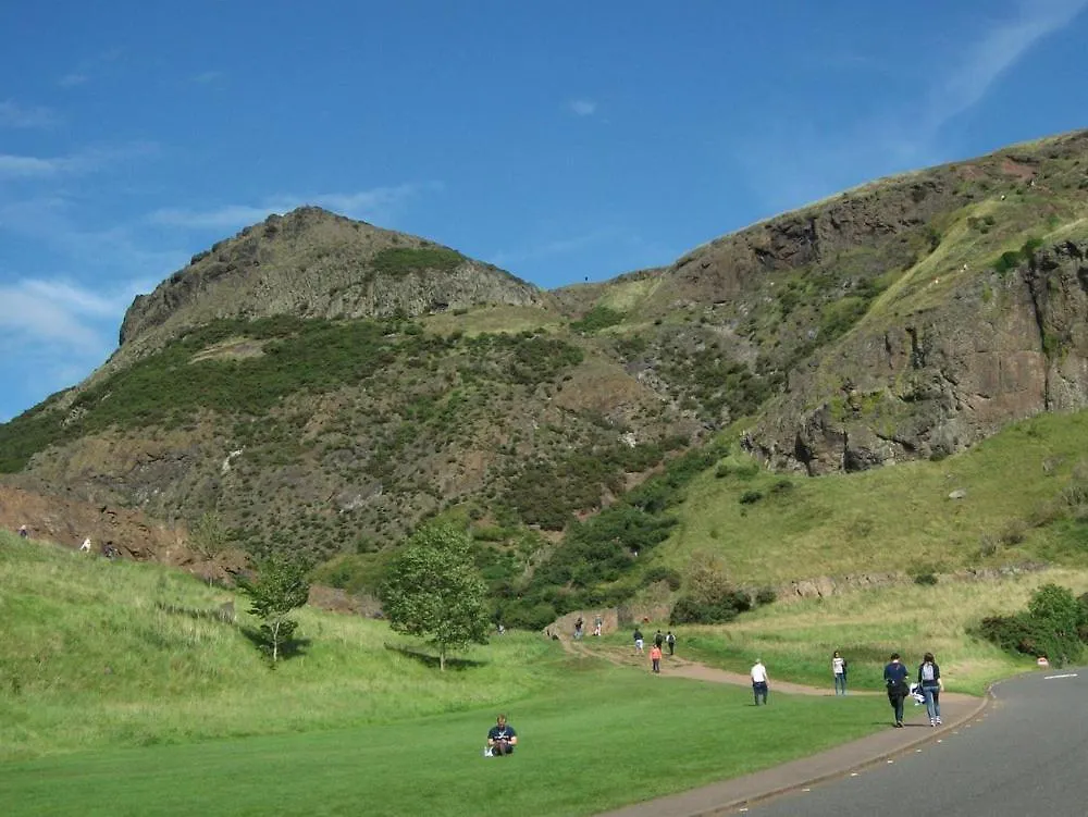 Apartment Edinburgh Park View Apartments: Central 2-Bedroom with Free Parking United Kingdom