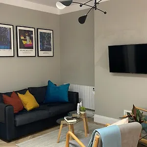 https://citygo-apartments-queens.belfasthotelsireland.com