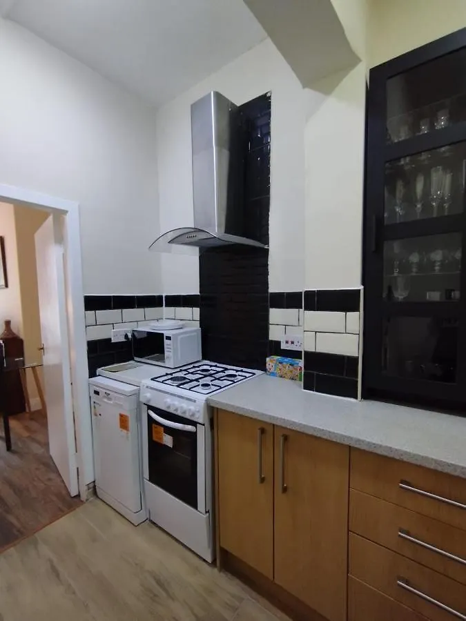 Edinburgh Park View Apartments: Central 2-Bedroom with Free Parking United Kingdom